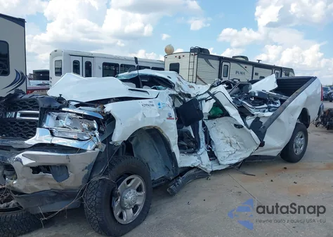 2024 Ram 2500 Tradesman from USA, damaged, VIN 3C6UR4HL0RG210935